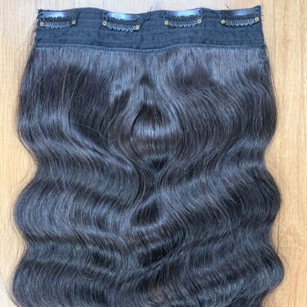 Regalis 100% Human Hair Loose Wavy - 4 Clip in Hair Extension