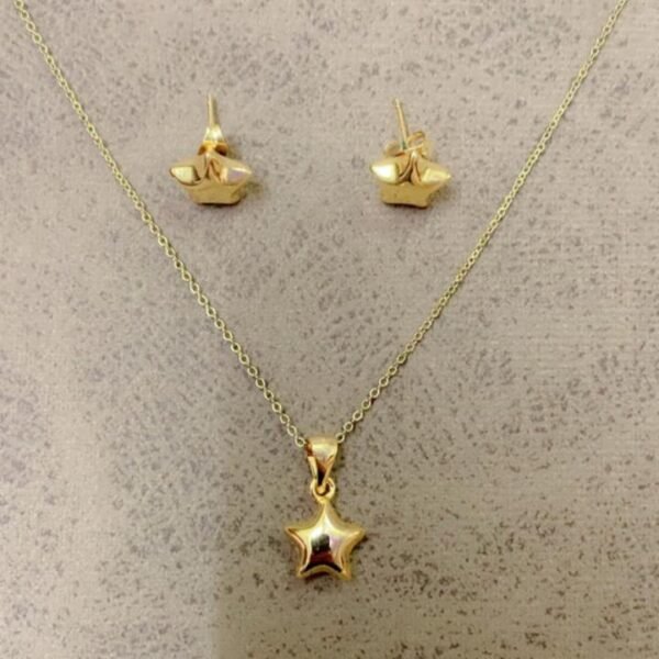 Regalis Premium Stainless Steel Star Pendant Set with Earing